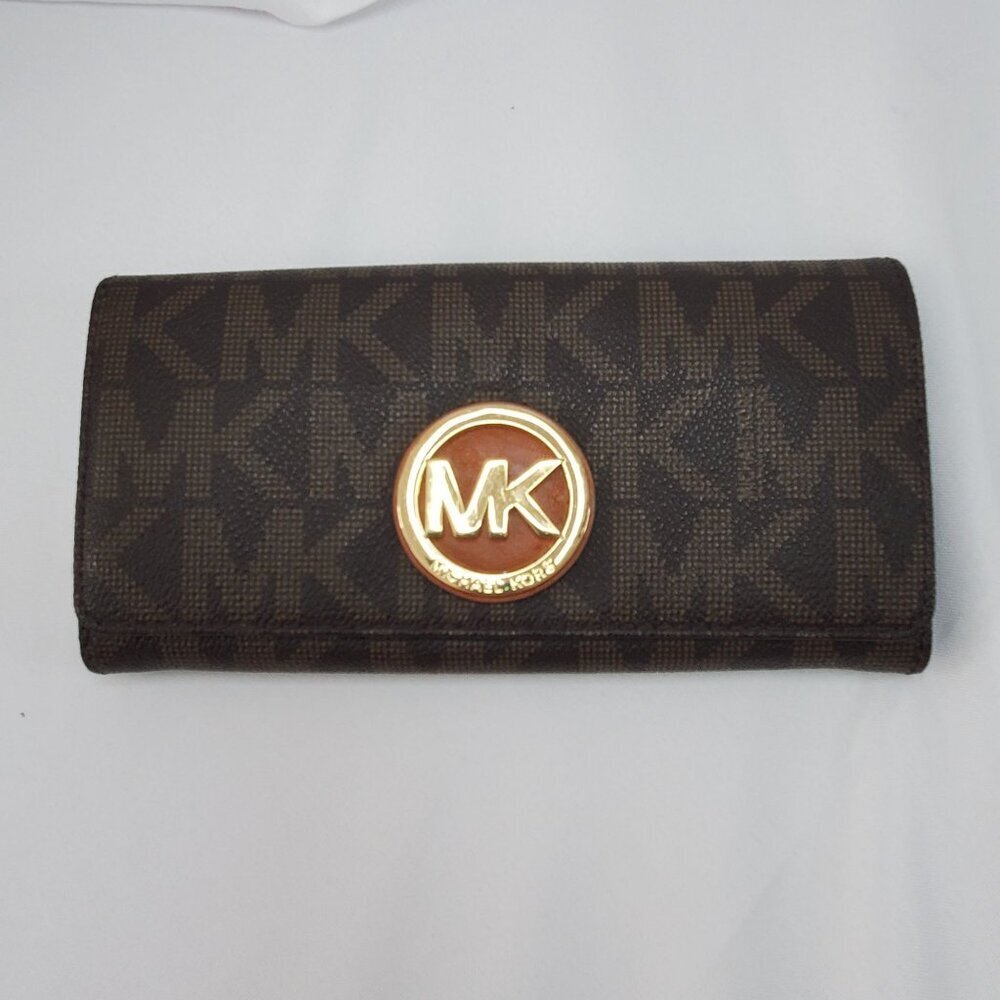 Michael Kors Brown Signature MK Monogram Crossbody Bag & Matching Wallet Set - Picture 7 of 16